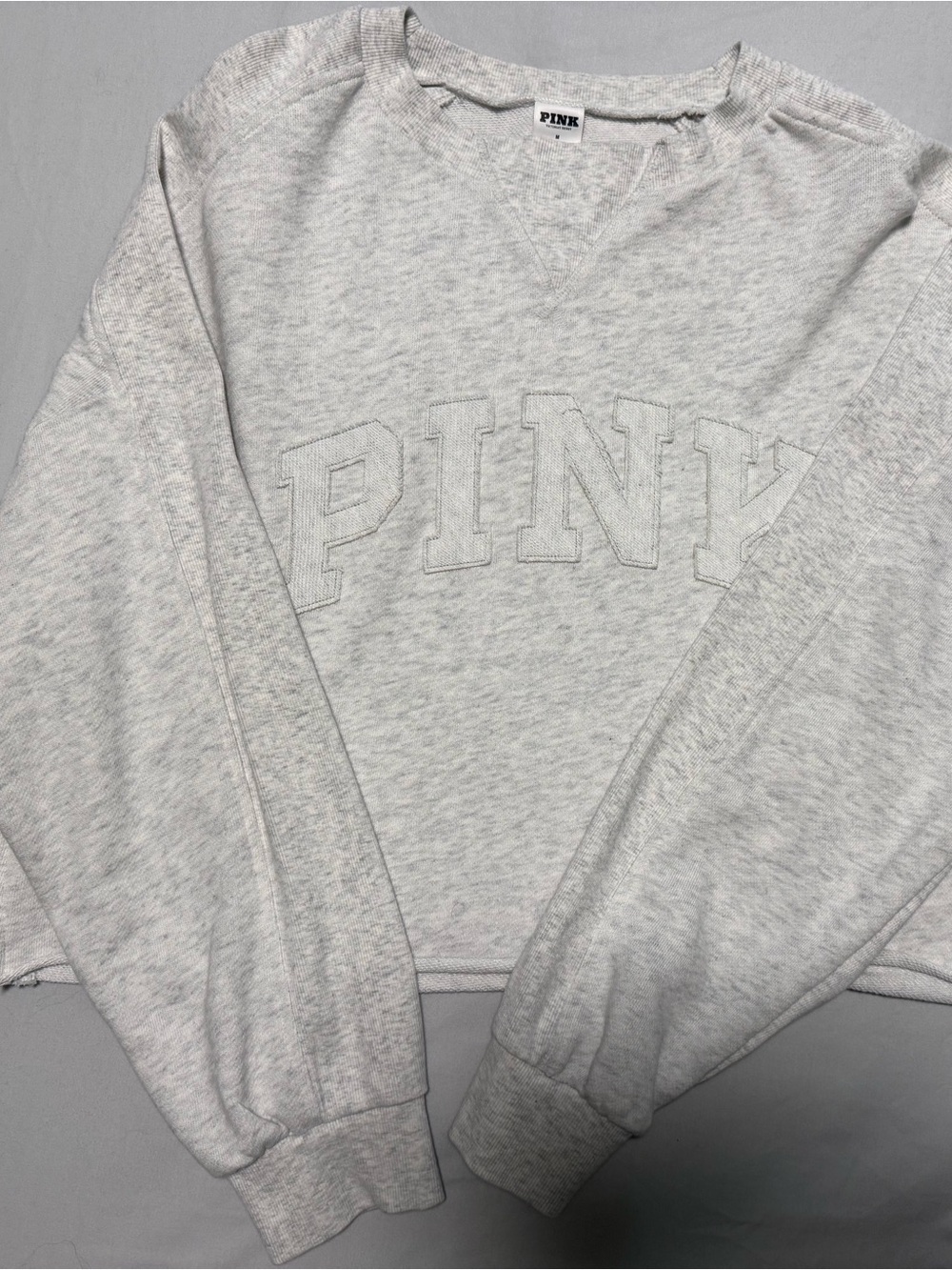 PINK Victoria's Secret Light Heather Gray Cropped Crewneck Sweatshirt size Med